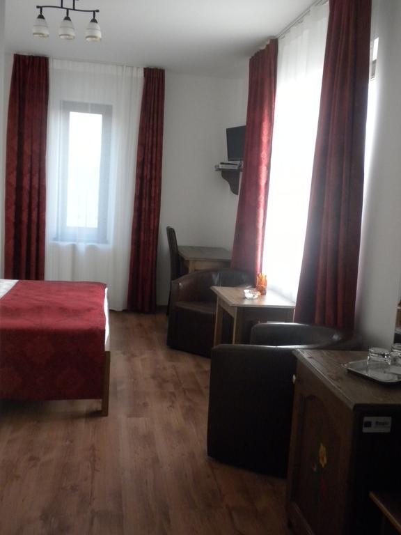 Pensiunea Cetatea Craiului Rîşnov Camera foto